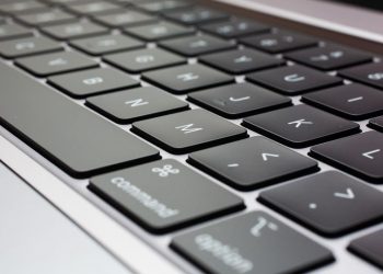 Apple’s Phil Schiller on reinventing the new MacBook Pro keyboard