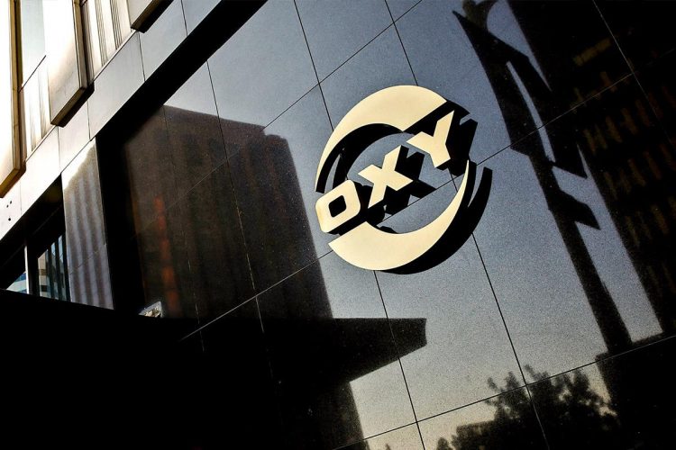 Occidental Petroleum Gains After Icahn Loses Court Battle, Buffett Reveals Stake