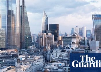 London hedge fund’s 17 partners share £258m windfall | Business