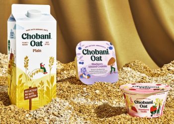 Chobani debuts oat drinks, yogurts, seeks to disrupt dairy creamer category