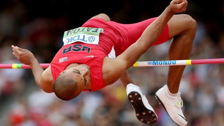 Investors are ignoring two major risks to stocks, warns fund manager