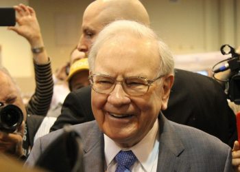 3 Stocks Warren Buffett Would Love