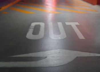 Deutsche Bank’s head of insurance banking quit for Nomura