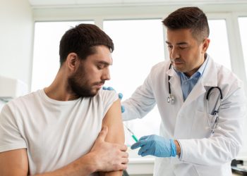 Poor health literacy, wait times drive influenza vaccine hesitancy in RA, JIA
