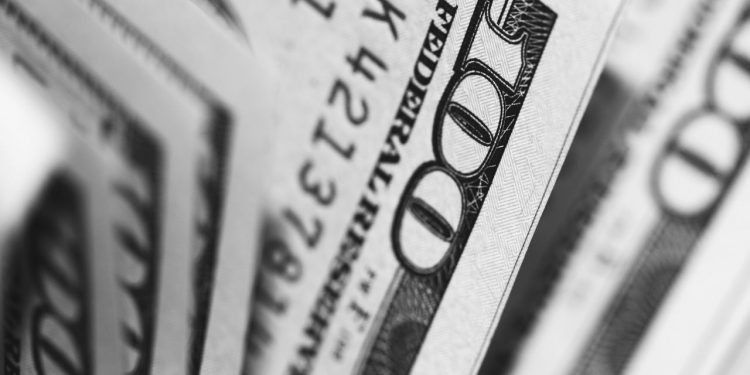 Dimensional Fund Advisors Cuts Mutual Fund Fees