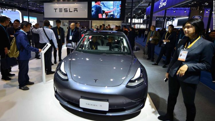 Tesla is taking a risk by making cars in China despite a Chinese auto industry slump