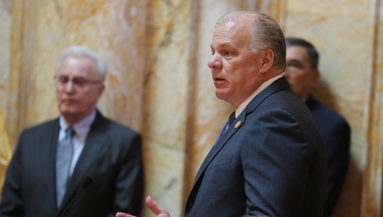 Fix NJ Transit’s funding issues, transit experts say