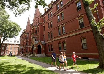 Conservatives should stop funding anti-American Studies on campus