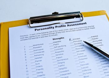 Depression Affects Self-Assessment of Social Function