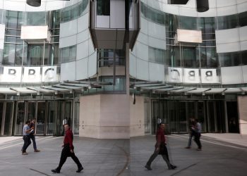 Political Coverage Row Puts BBC Funding Under Threat | Voice of America