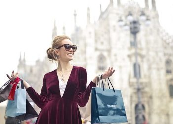 Shoppers Dream of a ‘Guilt-Free’ Christmas