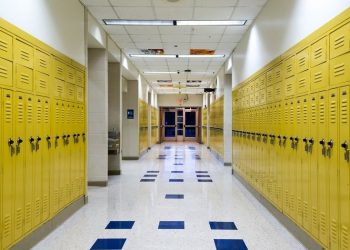 Hamilton-Wenham School District Want Parent Input In Supt. Search