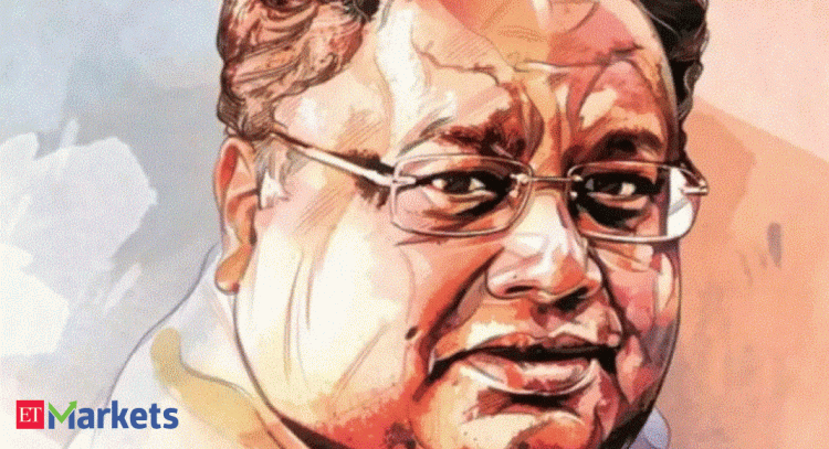 Jhunjhunwala: Now playing Big Bull’s thesis! Select midcaps rally up to 86% in 15 days