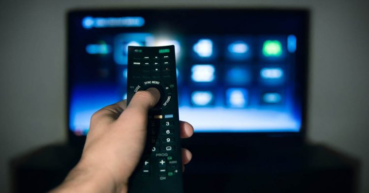 Trying to cut the cord? Cable companies are wooing people back by offering free streaming