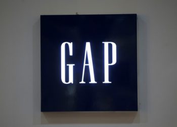 Gap pulls plug on Old Navy spinoff to focus on turning around sales | News