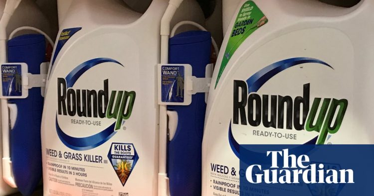 Formulations of glyphosate-based weedkillers are toxic, tests show | Business