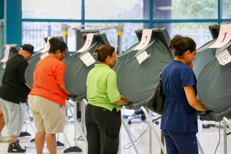 To Win Texas, Mobilize Texas Latinos