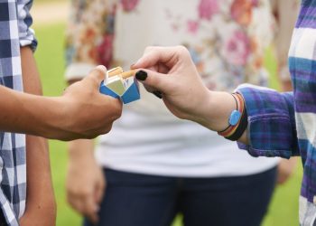 Should pharmacies sell tobacco? | AJP