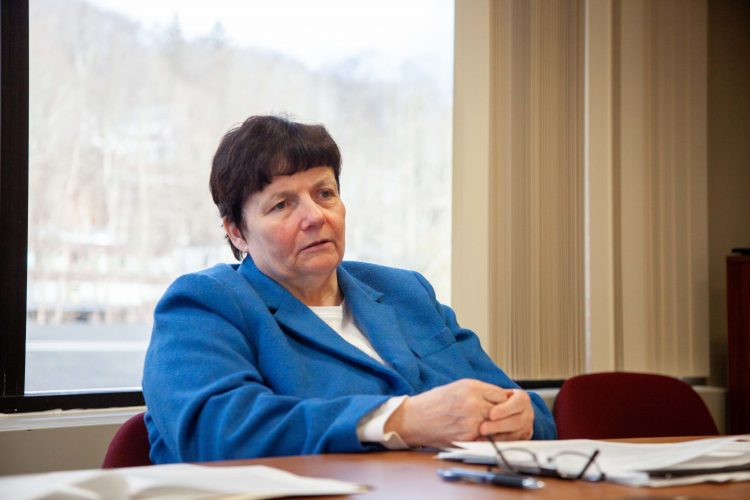 Treasurer advises funding VHCB over bonding to bolster housing stock