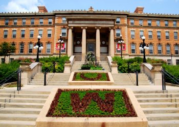How Colleges Can Help Reverse Regional Inequality