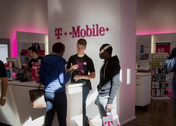 Sprint/T-Mobile merger could lead to thousands of job losses, despite regulator promises