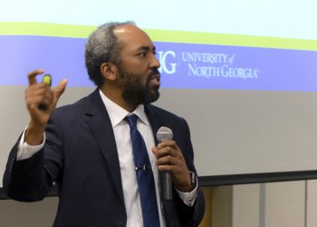 Psychology professors publish study exploring diversity