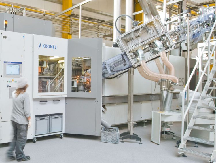 Rising mechanisation drives packaging machinery salesPlastics in Packaging