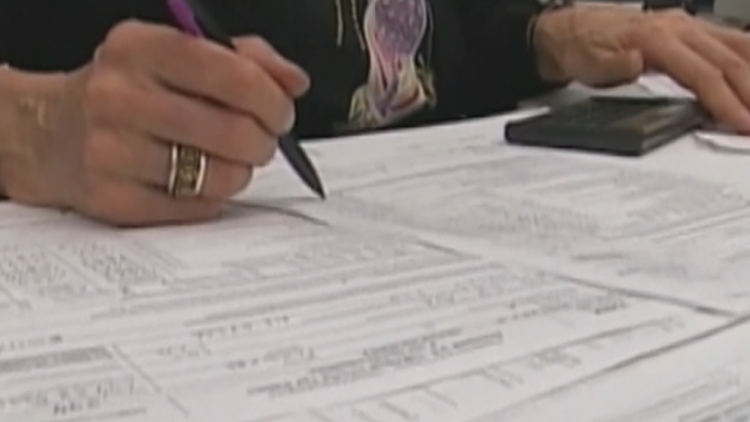 Consumer Alert: IRS warns of new scams targeting taxpayers – Turn to 10