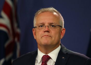 Voters turn on PM over ‘pathetic’ response to bushfire crisis