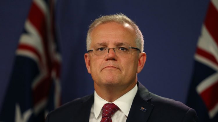 Voters turn on PM over ‘pathetic’ response to bushfire crisis
