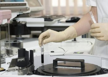 iShares NASDAQ Biotechnology Index Fund (NASDAQ:IBB), SPDR S&P Biotech ETF (ETF:XBI) – The Week Ahead In Biotech: COVID-19 Stocks In The Spotlight, Earnings Taper Off
