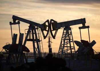 Oil set for worst week since 2008