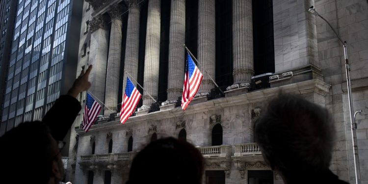 Stocks and Bond Yields Plummet After Fed Slashes Rates