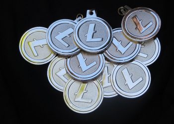 LTC/USD triangle breakout puts $50 in sight