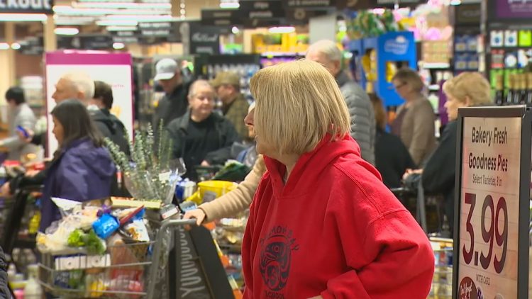 Seattle food industry hit hard as coronavirus disrupts consumer spending – KOMO News