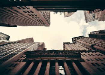 Why Is Alnylam (ALNY) Down 7% Since Last Earnings Report?