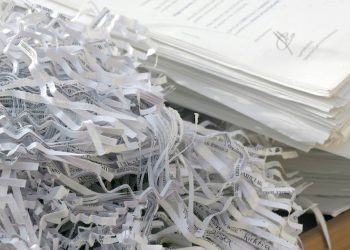 Consumer Watch: What documents you should shred and what you should keep