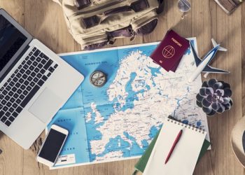 Aussie travellers rallying to answer domestic call