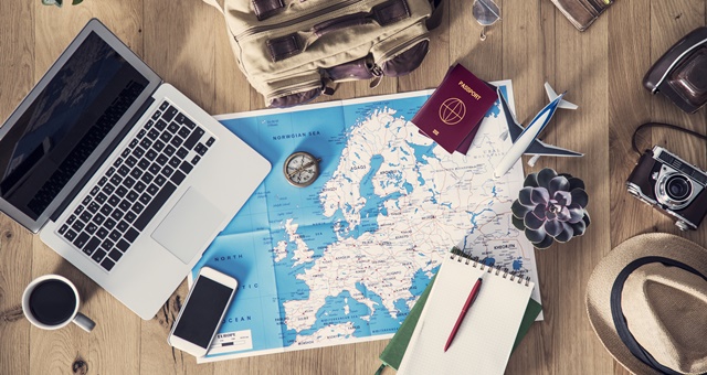 Aussie travellers rallying to answer domestic call