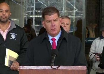 Mayor Walsh announces ‘Boston Resiliency Fund,’ suspends construction activity
