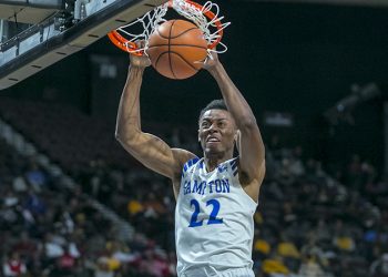 Barnes rehabs torn ACL, strives to make impact off court – Valley Times-News