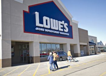 Lowe’s funds $25 million in grants to help minority businesses reopen