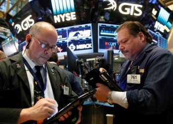 Investors Struggle for Insight As Companies Toss Forecasts — WSJ