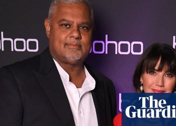 Boohoo founder teams up with biotech firm for Covid-19 home test kit | Business