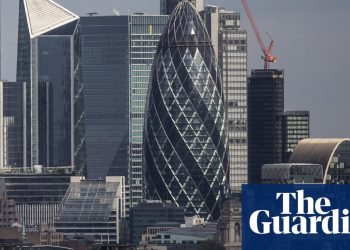 Fund manager Mark Barnett leaves Invesco after investor concern | Business
