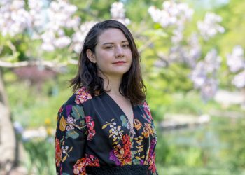 New PhD graduate Mary Painter examines how Uber, Lyft have used policy process to gain edge and disrupt transportation – UMSL Daily