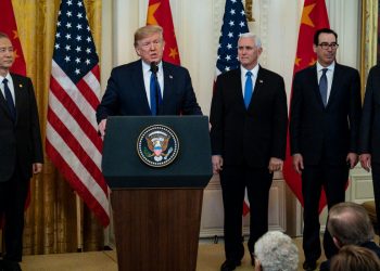 Federal Retirement Fund Halts Planned China Investment Under Pressure