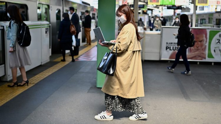 Consumers are buying less while shopping online more