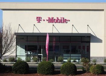 T-Mobile weighs which stores stay closed post-merger