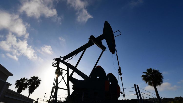 Weak demand pushing oil, gas toward ‘terminal decline’: report